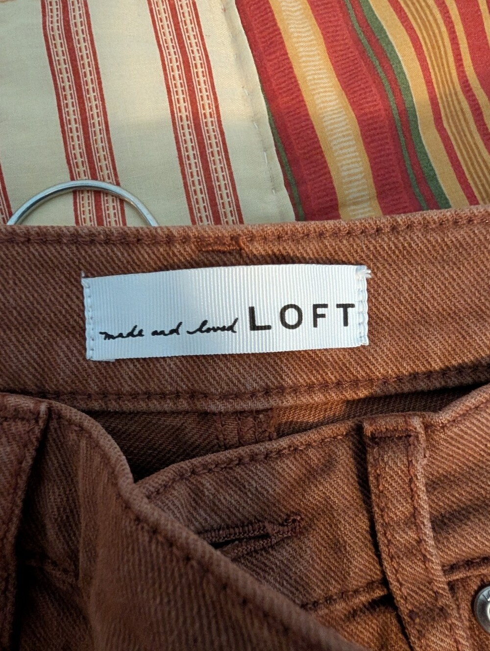 LOFT Women's Brown High Rise Straight Leg Heavyweight Pants Size 28 - Picture 2 of 5